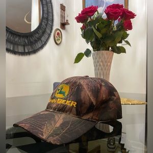Men/Women’s John Beer Hat